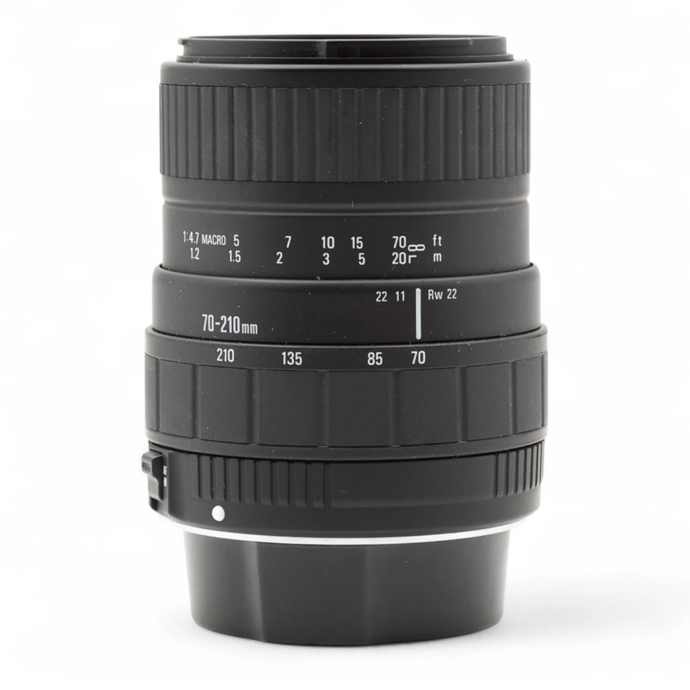 15522242980-sigma-af-70-210mm-70-210mm-4-5.jpg Lente Sigma AF 70-210mm 70-210mm 4-5.6 UC-II Canon (66651) - Imagem 1