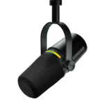 Microfone Dinâmico com Fio Shure MV7+-K Podcast